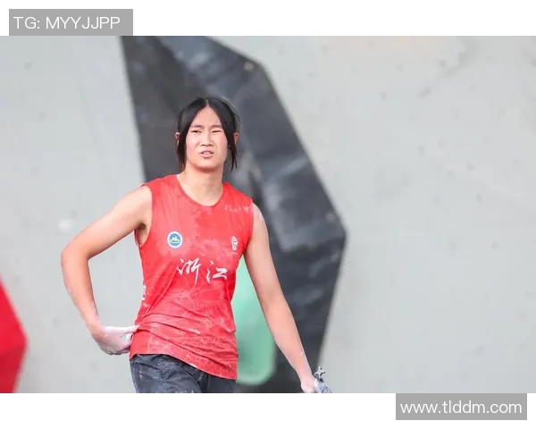 成都滑板队在世界攀岩锦标赛中以95分稳居积分榜首位