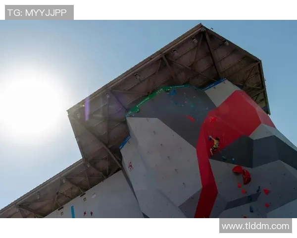 深圳攀岩队的逆袭之路：从初学者到顶尖高手的奋斗纪实